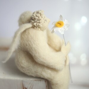 Needle Felted Dreamy Angel With A Daisy, Valintine's Gift Idea, Guardian Angel, Cupid, Christmas Decor, Handmade, White, Flower Lovers, image 5