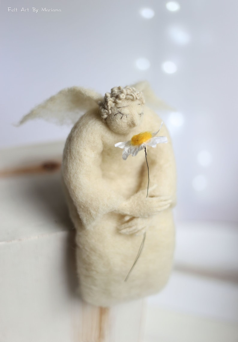 Needle Felted Dreamy Angel With A Daisy, Valintine's Gift Idea, Guardian Angel, Cupid, Christmas Decor, Handmade, White, Flower Lovers, image 1