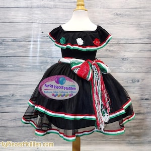 Girls Mexican Dress, Black Ruffled Mexican Dress, Mexican Dress, 5 de Mayo Dress, Mexican Independence Dress, Mexican Heritage Outfit