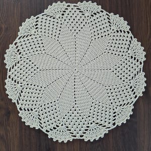Groot gehaakt kleedje met een diameter van 45 cm, handgemaakt boho-kanten kleedje