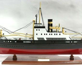 superb wooden boat model - LE RAMONA - TINTIN length: 71 cm