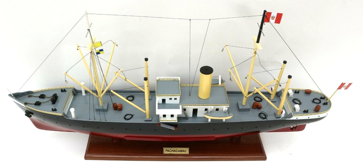 Tres Belle Maquette De Bateau En Bois Le PACHACAMAC TINTIN Longueur tres-belle-maquette-de-bateau-en-bois-le-pachacamac-tintin-longueur