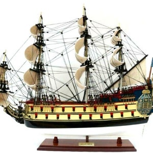 wooden boat model - THE UNICORN - TINTIN - length 62 cm