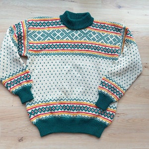Vintage Kids Wool Sweater |Child's Fair Isle Cardigan |Iceland Scandinavian Sweater| 100% wool Pullover| Handmade Christmas outfit Knitwear