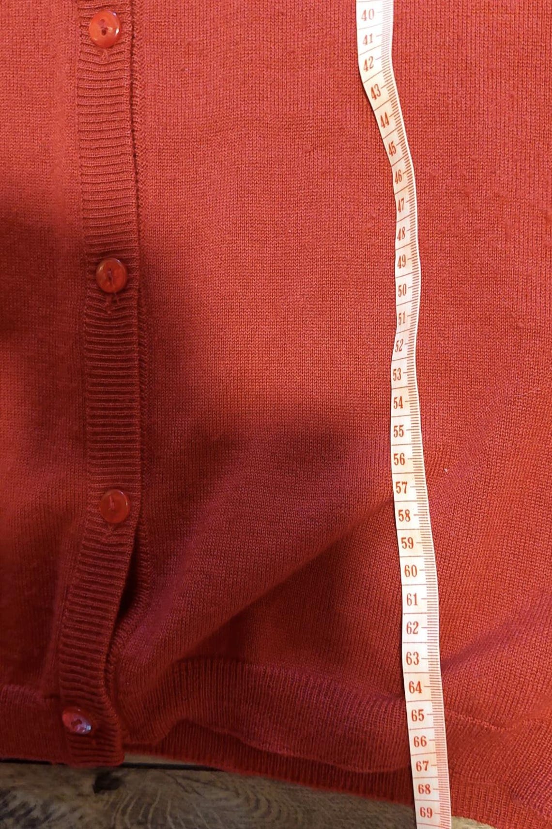 Vintage red Wool Blend Cardigan, retro Button-Down Sweater, burgundy pullover, foto 3 di 4