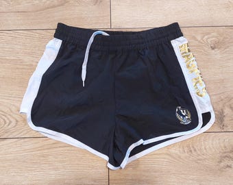 Vintage Black Sports Shorts: Retro Elastic Waist Athletic Shorts
