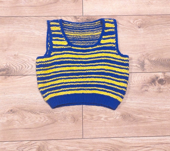 Size S Vintage handmade wool blue yellow knit swe… - image 1