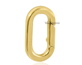 Collar con cierre ovalado chapado en oro amarillo de 14 quilates.