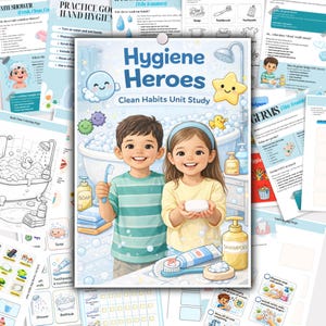 Puede incluir: Ilustración colorida de un estudio temático sobre higiene titulado "Hygiene Heroes". La portada presenta a dos niños sonrientes, un niño con un cepillo de dientes y una niña con jabón, con productos de baño en primer plano. Se ven páginas adicionales con consejos de higiene.