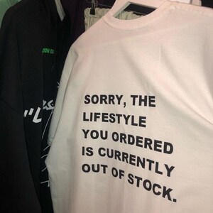 Przepraszamy, zamówiony przez Ciebie styl życia jest obecnie niedostępny T-shirt, koszulka Pinterest, koszulka Streetwear