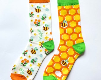 Bee Socks, mismatched socks, odd socks, colourful Socks