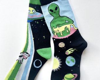 Alien Socks, mismatched socks, odd socks, colourful Socks