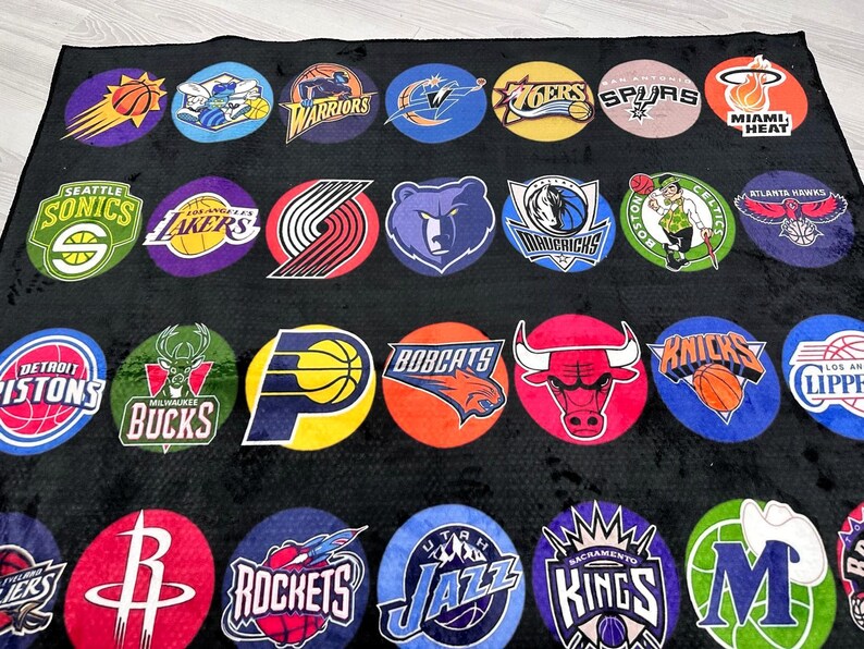 Dywan do koszykówki, dywanik drużyny NBA, dywanik do pokoju chłopców, dywanik sportowy, dywanik do pokoju dziecięcego, dywan niestandardowy, dywan Hypebeast, dywanik, spersonalizowany dywan, unikalny dywan, prezent dla niego zdjęcie 5