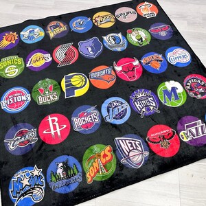 Dywan do koszykówki, dywanik drużyny NBA, dywanik do pokoju chłopców, dywanik sportowy, dywanik do pokoju dziecięcego, dywan niestandardowy, dywan Hypebeast, dywanik, spersonalizowany dywan, unikalny dywan, prezent dla niego zdjęcie 3