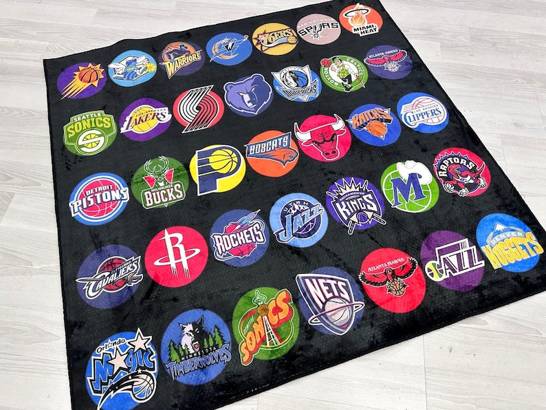 Dywan do koszykówki, dywanik drużyny NBA, dywanik do pokoju chłopców, dywanik sportowy, dywanik do pokoju dziecięcego, dywan niestandardowy, dywan Hypebeast, dywanik, spersonalizowany dywan, unikalny dywan, prezent dla niego zdjęcie 3