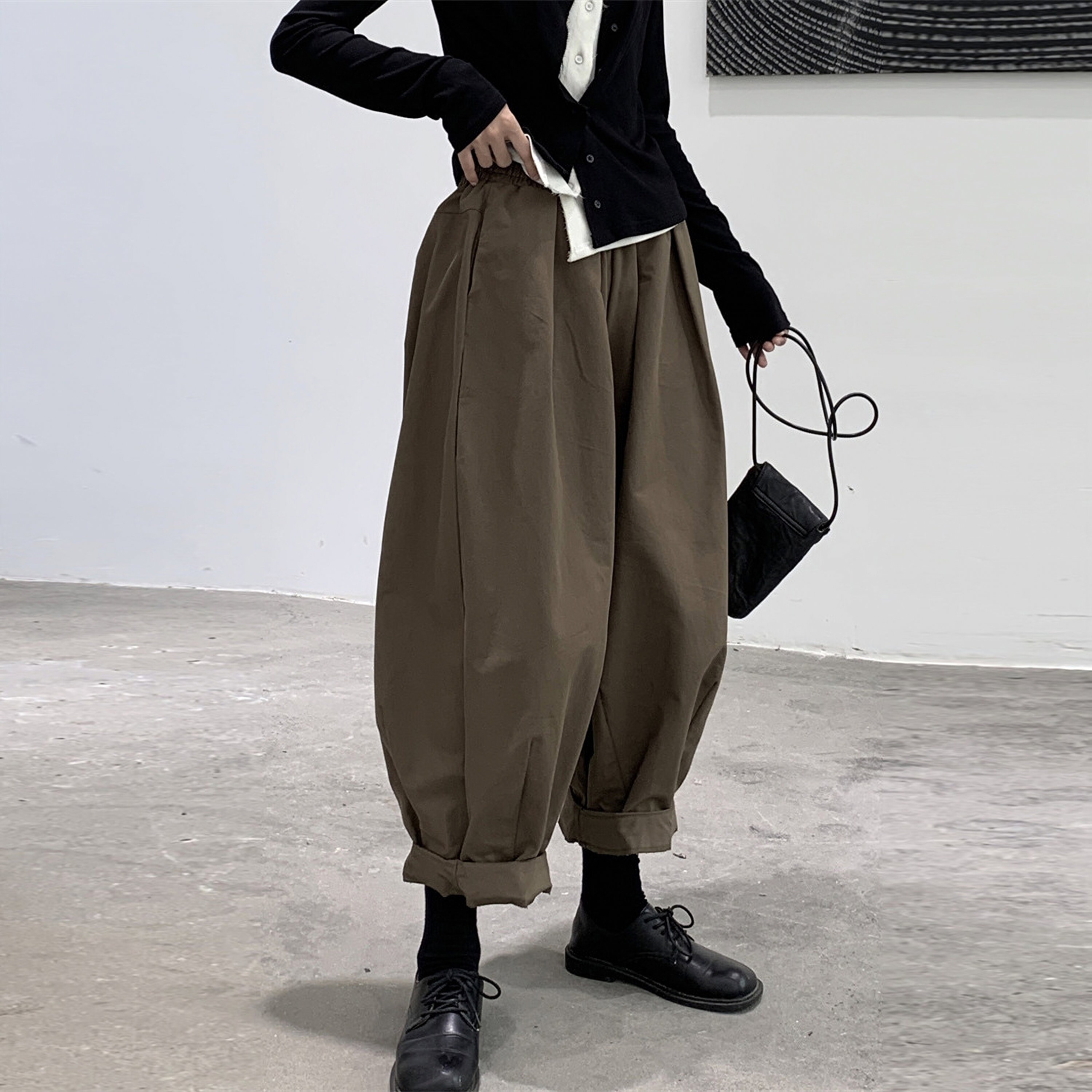 Aggregate more than 140 baggy pants with tight ankles latest in.eteachers