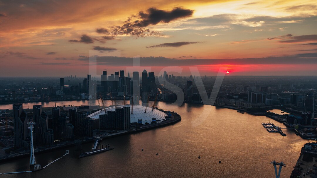 Aerial Drone Print of London O2 and Canary Wharf Canvas Wall Art - Etsy