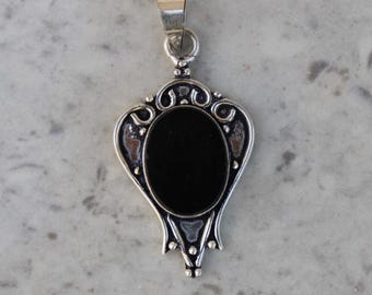 Colgante de plata de ley con ónix negro - Piedra preciosa de estilo vintage