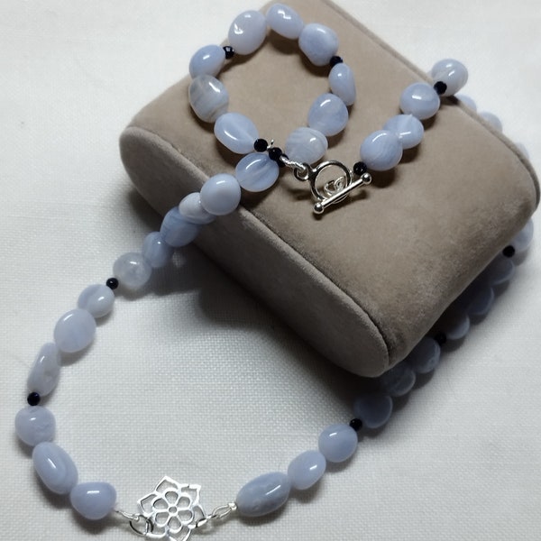 collier agate dentelle bleue, astralite et argent 92.5