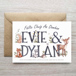 Tarjeta de nacimiento de un nuevo bebé en idioma irlandés, tarjeta personalizada para gemelos, tarjeta de bebé en gaélico para gemelos, tarjeta de bienvenida al mundo, tarjeta Fáilte