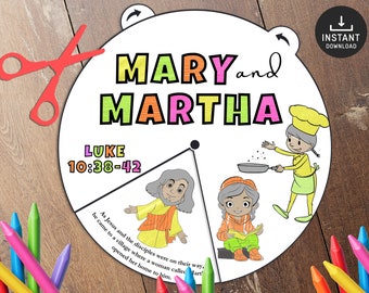 Puede incluir: Una página para colorear imprimible con María y Marta de la historia bíblica de Lucas 10:38-42. La página incluye ilustraciones de María, Marta y Jesús, junto con una cita de la historia bíblica.