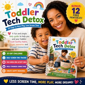 Puede incluir: Un libro de espiral titulado Toddler Tech Detox: 30 Days to More Play, Less Screen Time. La portada muestra a un niño jugando con juguetes, un conejo de peluche y una cesta. El libro incluye un reto de 30 días e ideas para actividades.