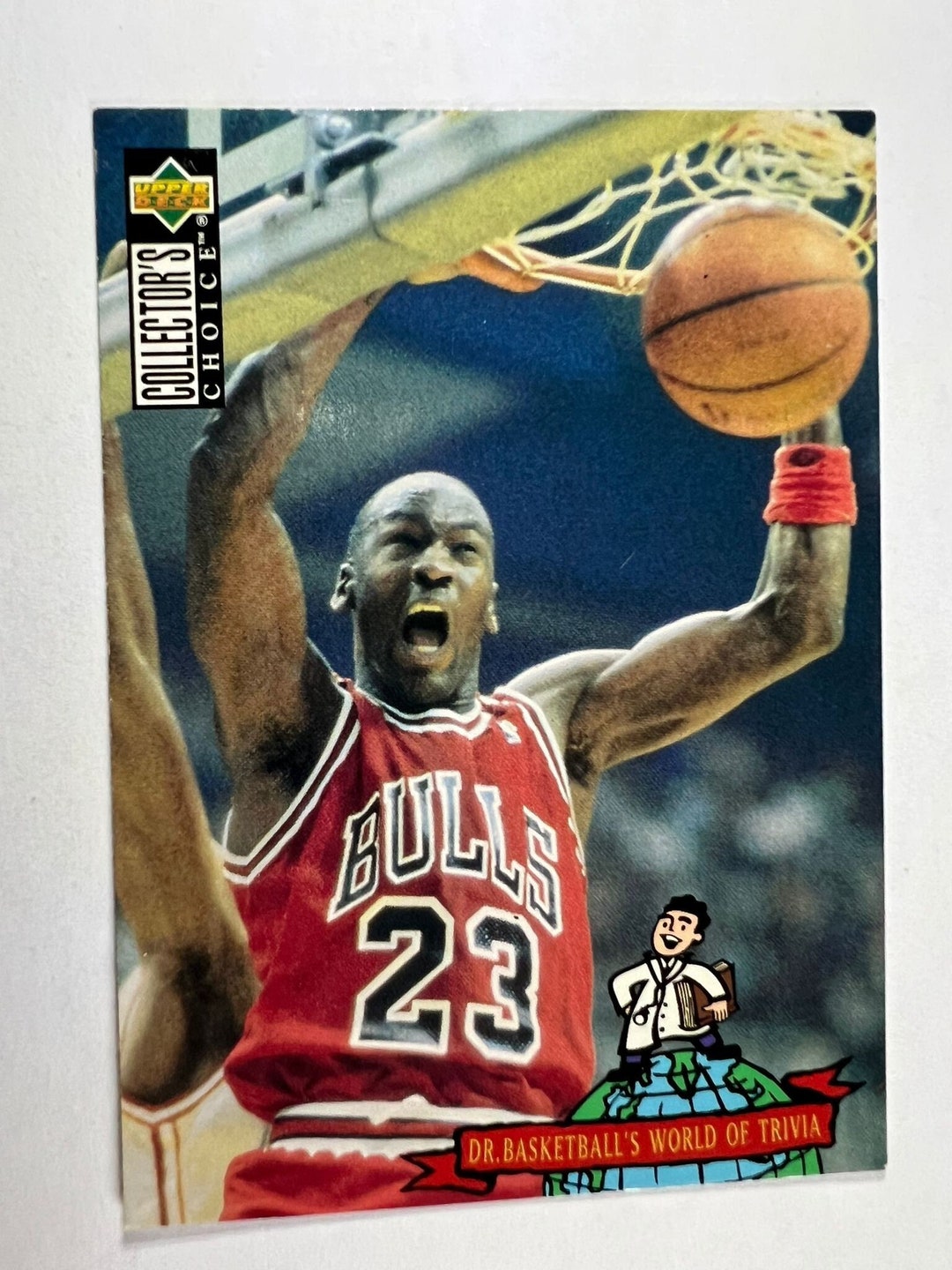 1994 Upper Deck 9394 Collectors Choice 402 Dr Basketball World of Trivia Bulls Michael Jordan