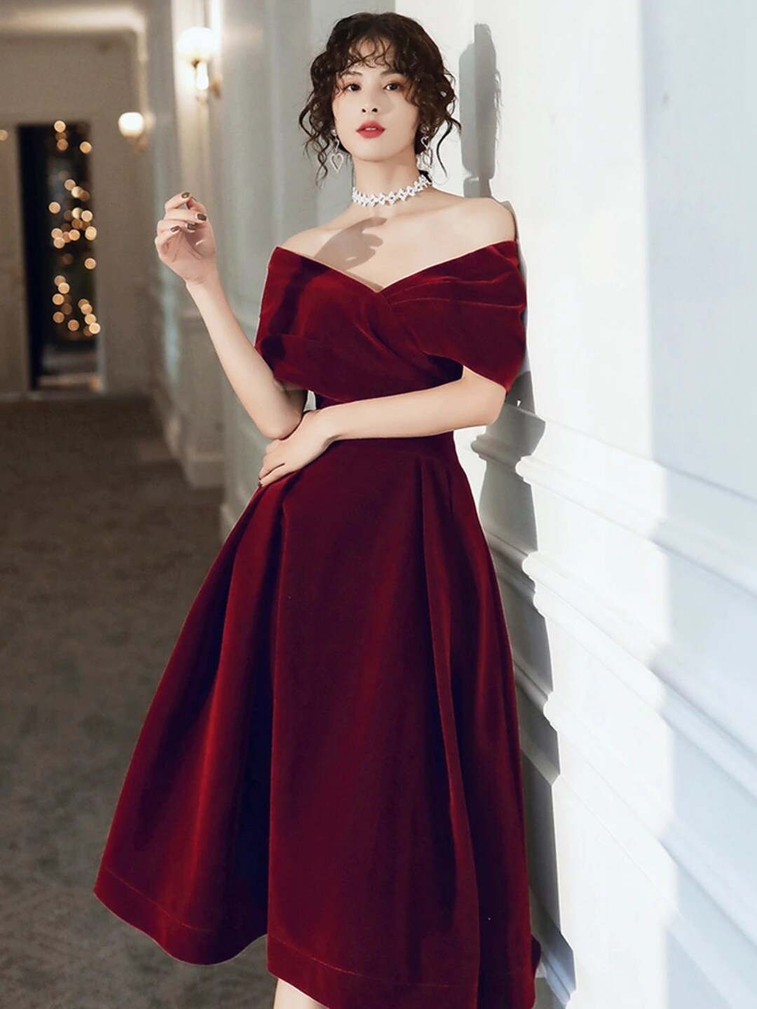 Korean Burgundy Velour Short Prom Dresses off Shoulder Exposed Boning ...