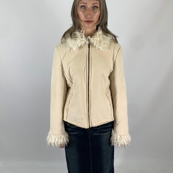 Cream Faux Fur Y2K Winter Preloved Jacket