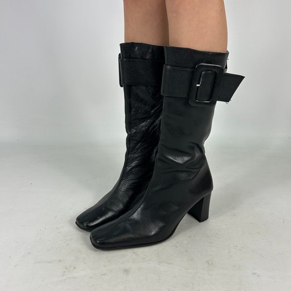 Bottes Preloved à talons mi-mollet Mobwife en cuir végétalien noir