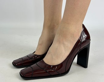 Dark Red Heeled Shoes