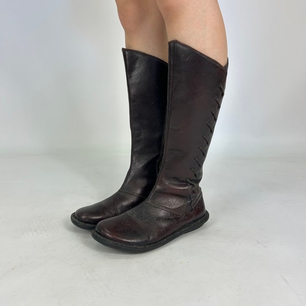 Kickers Brown Mid Calf Y2K Genuine Leather Preloved Boots