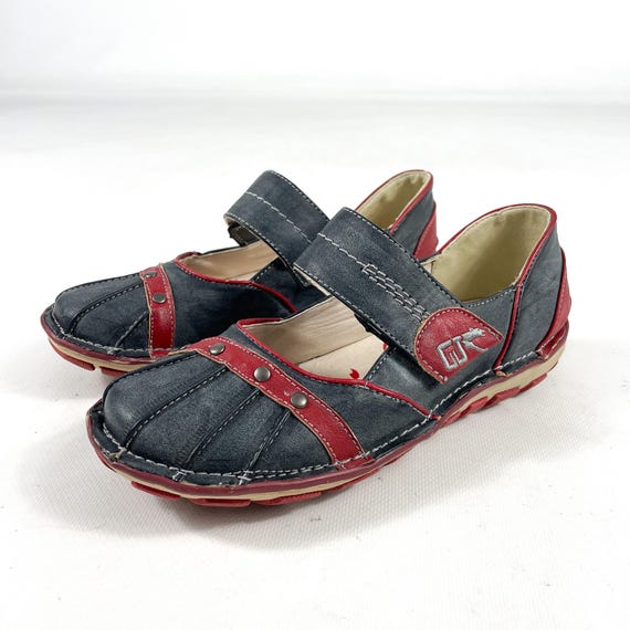 Y2K Mary Jane Shoes Red Black Contrast Stitching Ballerina Flats Soft Sole Punk Aesthetic Casual Comfort Shoe, Size EU 37 / UK 4 / US 6 View 4