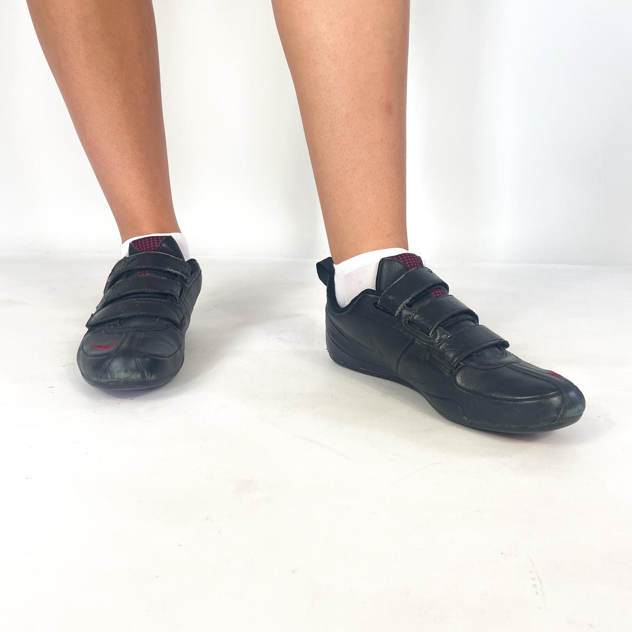 靴 archive NIKE leather driving shoes y2k archive NIKE leather driving shoes y2k - メルカリ