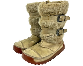 Amazing Furry Winter Y2K Cream Preloved Boots