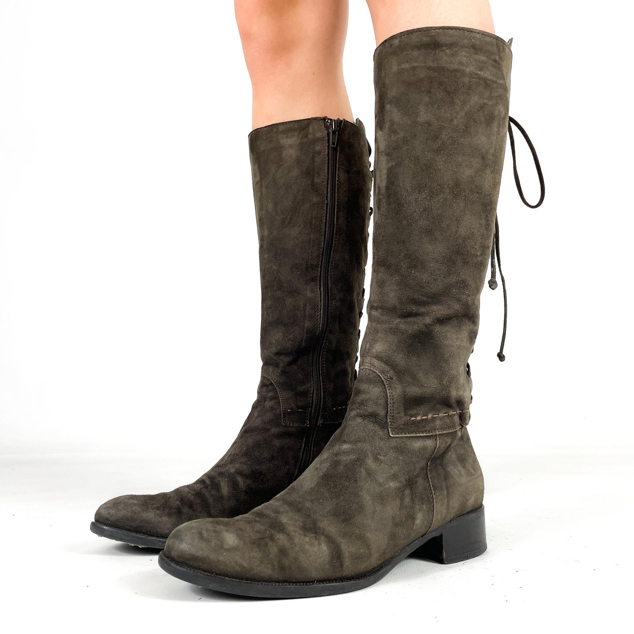 ヴィンテージ ダークブラウン スエード ニーハイブーツ – バックレース