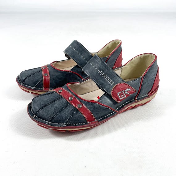 Y2K Mary Jane Shoes Red Black Contrast Stitching Ballerina Flats Soft Sole Punk Aesthetic Casual Comfort Shoe, Size EU 37 / UK 4 / US 6