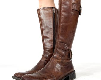 Botas de montaria até o joelho, estilo vintage, em couro marrom, salto baixo bloco, com zíper, para mulheres, anos 90, tamanho EU 38 / UK 5 / US 7.