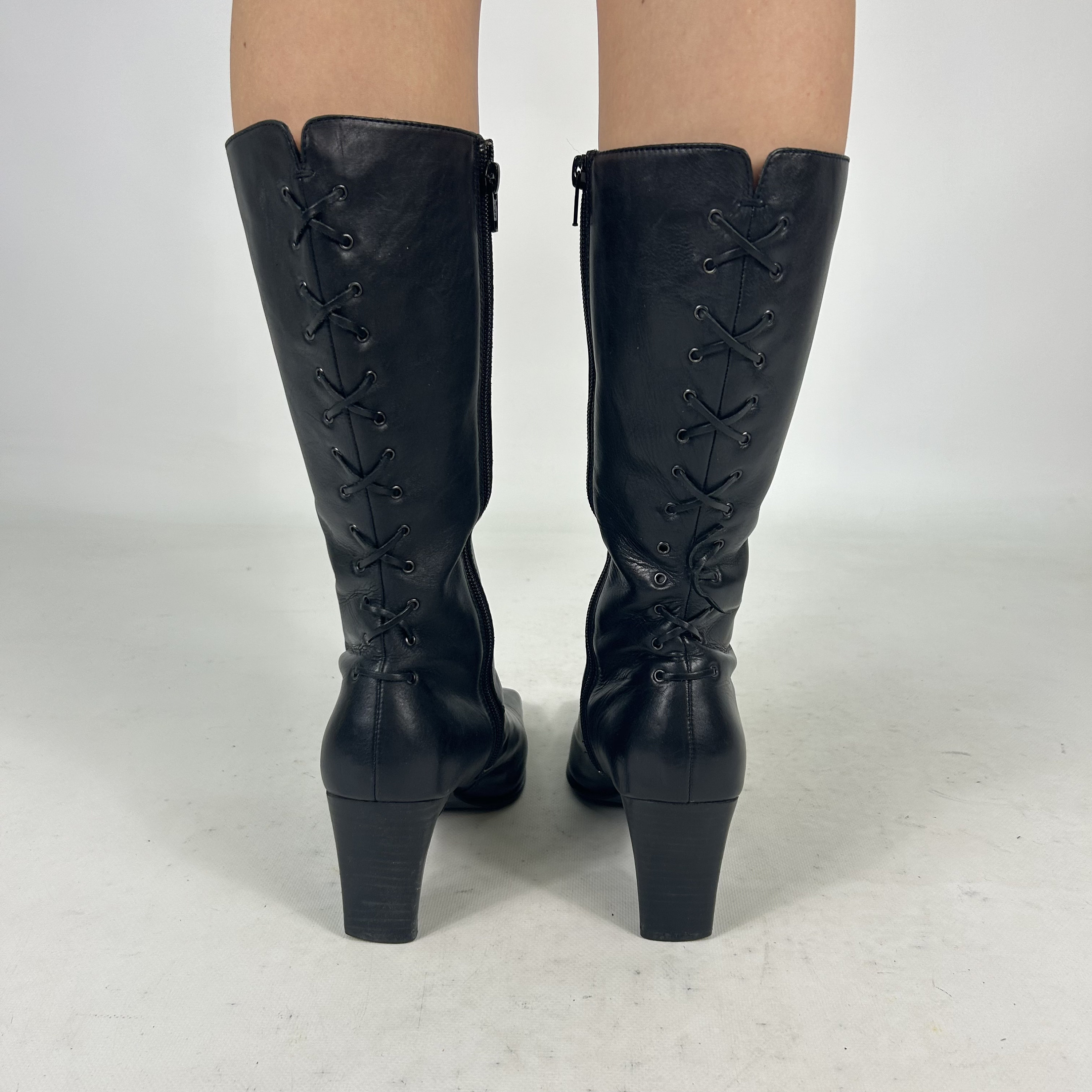 靴 00s unknown lace up boots leather grunge Black Genuine Leather Mid Calf Y2K Boots - Vintage 2000s