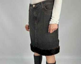 Preloved Y2K Dolce & Gabbana Midi Dark Denim Skirt