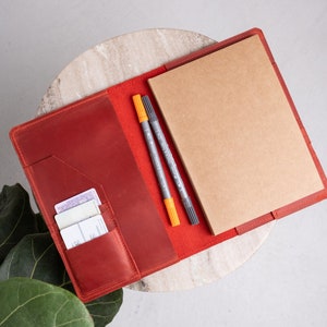 Personalized refillable journal, Notebook cover a5, Leather diary cover, Leather personalized journal, Engraved journal for women