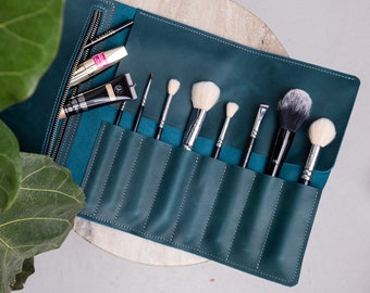 Personalized leather makeup brush roll, Makeup brush holder travel, Leather makeup brush case, Cosmetic brush holder, Makeup brush organizer