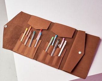 Leather artist roll case, Custom pencil roll, Artist tool roll, Pencil organizer, Leather pencil holder, Travel pencil case, Pencil storage
