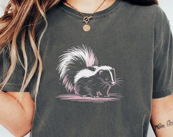 Skunk Shirt, Cute Skunks Shirts, Animal Illustration T-Shirt, Unisex Tee, Vintage Sketch Theme, Wildlife Graphic Top, Adorable Gift Idea