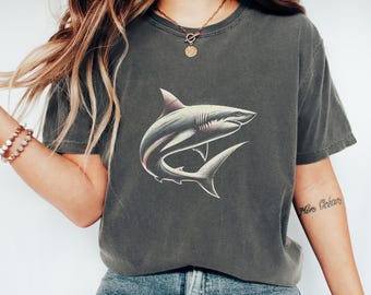 Comfort Colors Shark Graphic Tee – Ocean Lover Gift