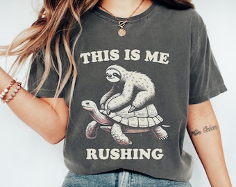 Comfort Colors Sloth Riding Turtle T-Shirt: Funny Animal Graphic Tee