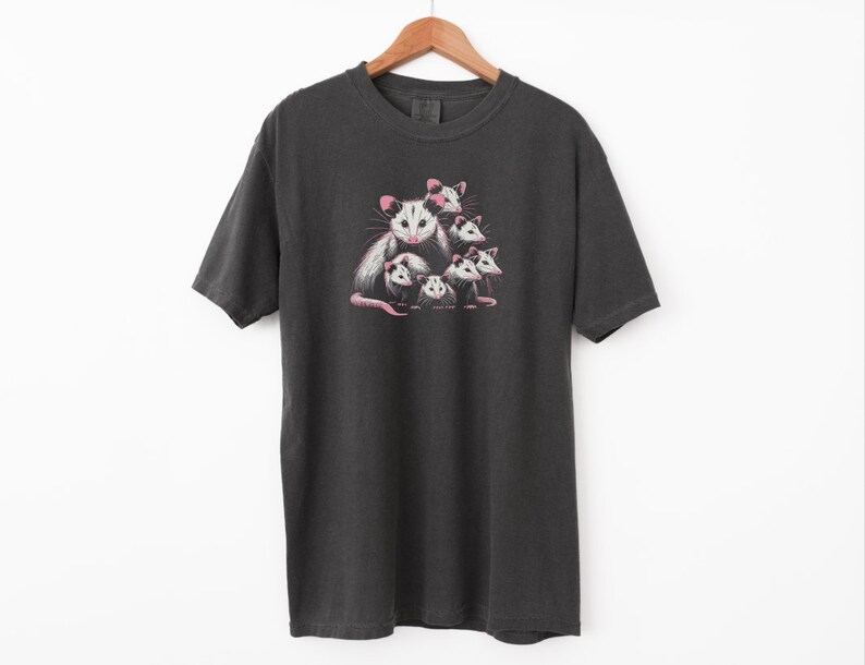 Funny Raccoon & Possum T-Shirt - Unisex Graphic Tee For Men And Women