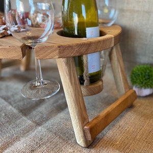 Weintisch Picknicktisch für Zwei aus Holz Klappbar Tragbar Serviertablett Couchbar Strand Wein Käse Geburtstag Hochzeitsgeschenk Camping Bild 3