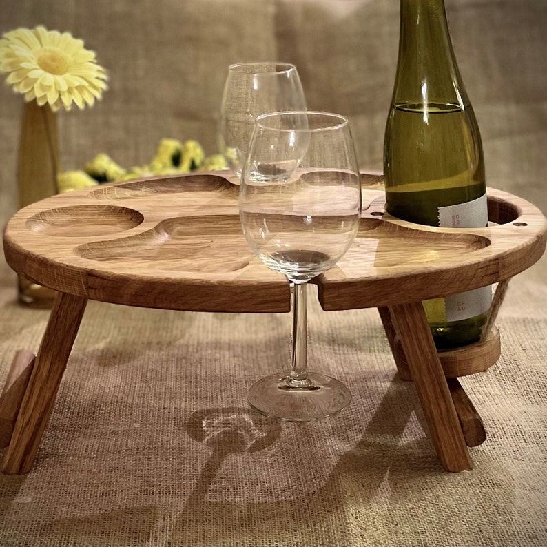 Weintisch, Picknicktisch, Serviertablett Oval Eichenholz, Couchbar, Strandtisch, Hochzeit, Geburtstag Geschenk, Klapptisch, Weinliebhaber.