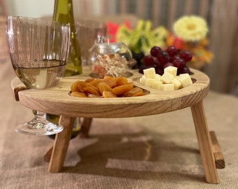 Weintisch Picknicktisch Tablett für Zwei Klappbar Tragbar aus Eiche Serviertablett Betttablett Strand Wein Käse Geburtstag Hochzeitsgeschenk